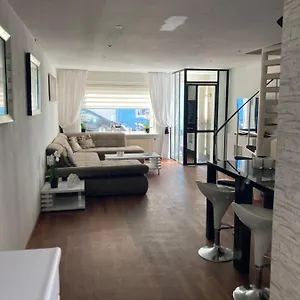 Beach House Hollywood Apartment Zandvoort