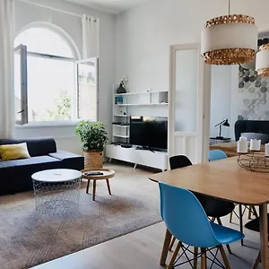 Homes Budapeszt