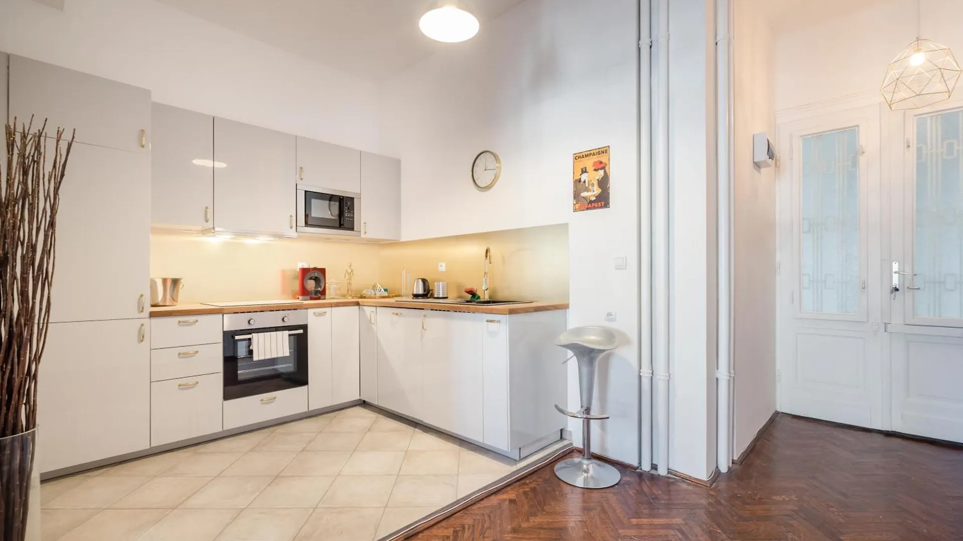 Amora Homes Luxury Suite Basilica Breathless View-Need Reservation For Free Parking Budapesta Apartament